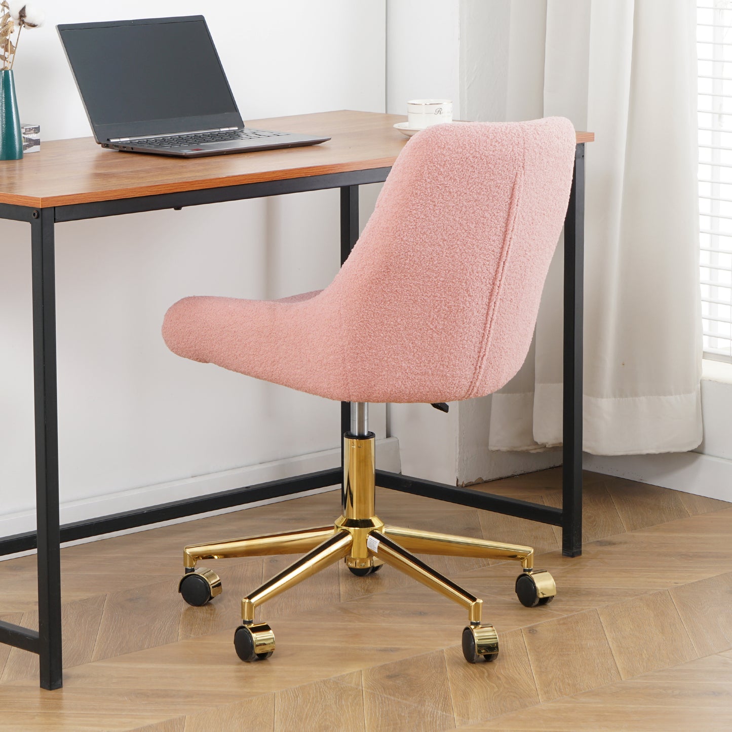 Plush Pink Tufted Office Chair with Gold Base