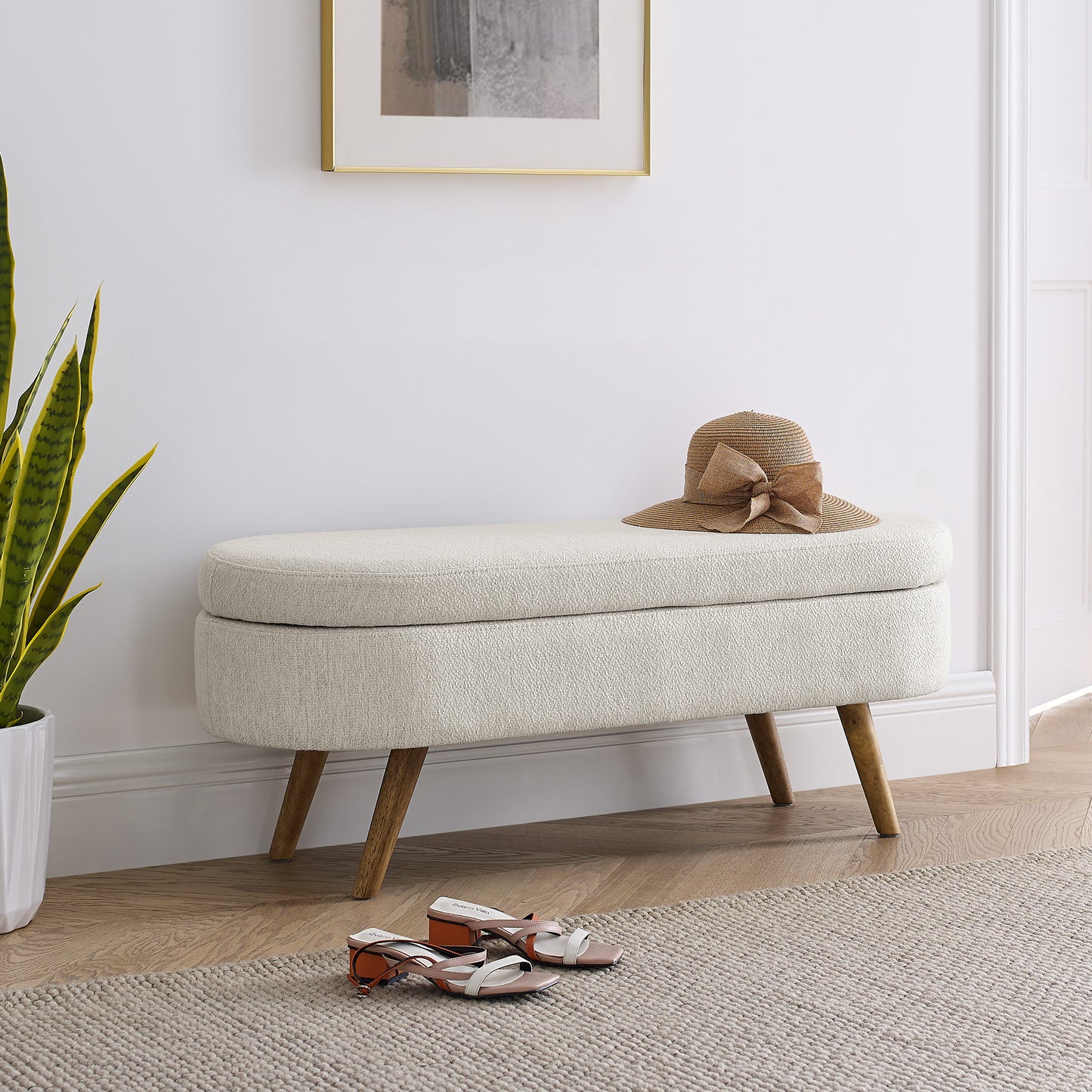 Off-white Oval Storage Bench