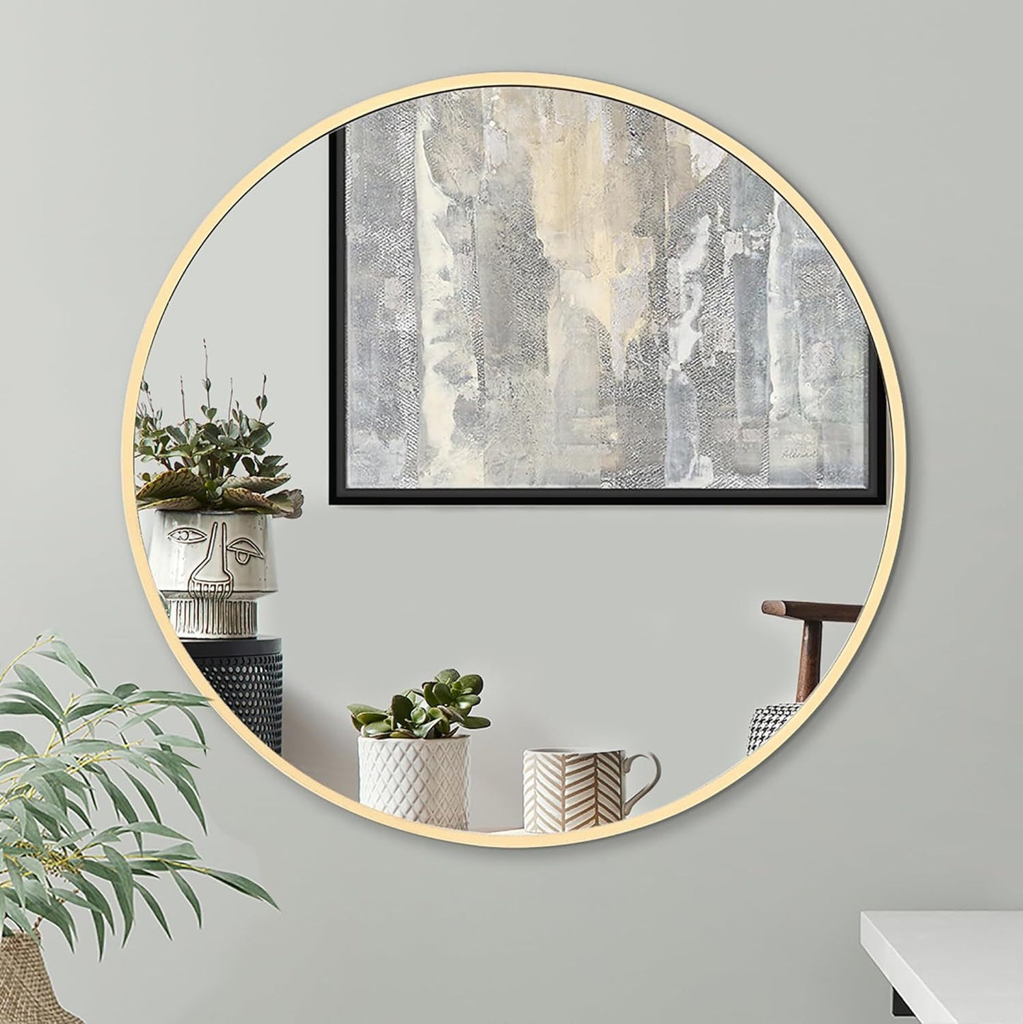 Round Mirror 32in Gold Metal Frame